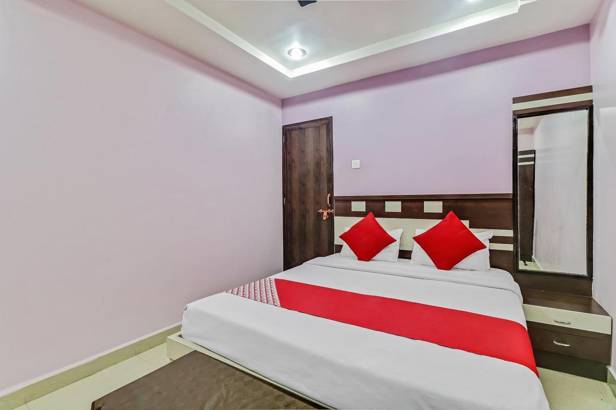 Super Hotel O Royal Raj Nandgaon Eksteriør bilde
